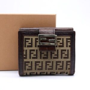 🍓FENDI Zucca Compact Wallet